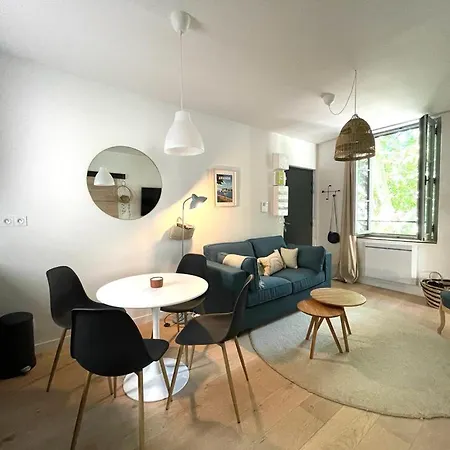 Pedestrian Area, Charming, 4 Persons Appartement *